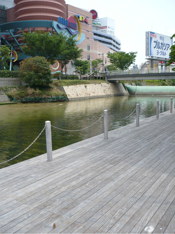 福岡県福岡市中洲清流公園